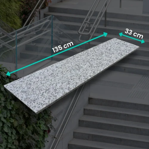 Stopnica granitowa szara płomieniowana G602 135x33x2 Bianco Sardo  1.webp
