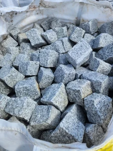 Kostka Granitowa 7/9 - Strzegomska